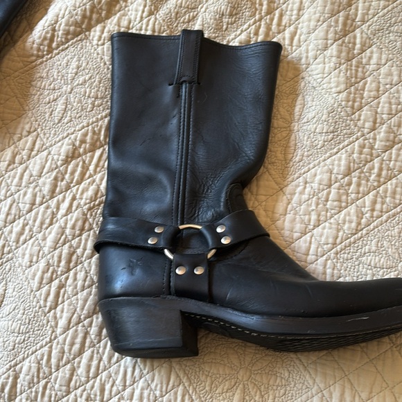 Frye Harness 12R women’s boots - Picture 3 of 13
